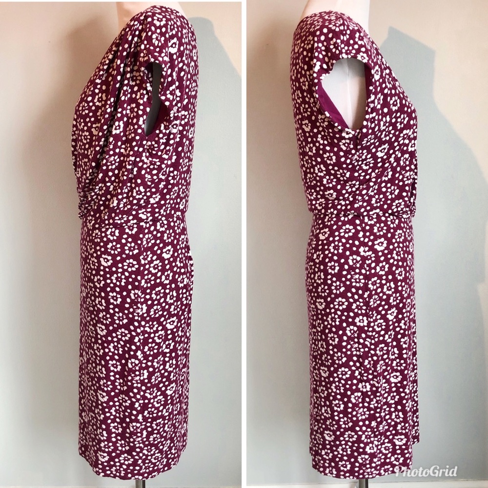 Loft Purple Burgundy Floral Jersey Casual Dress, size Small - Picture 4 of 8